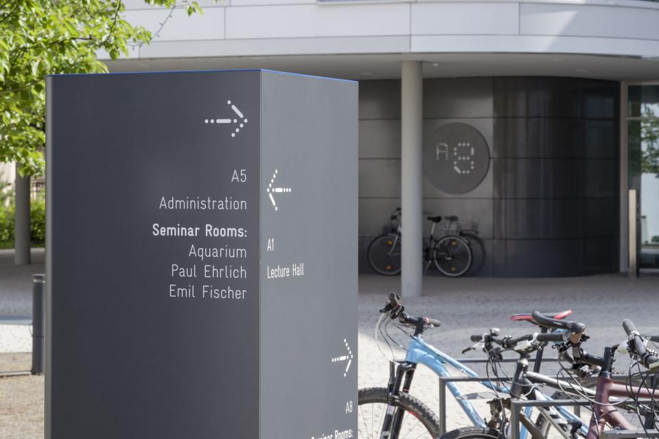Wegeleitsystem-Orientierungssystem-HKI-Bild2